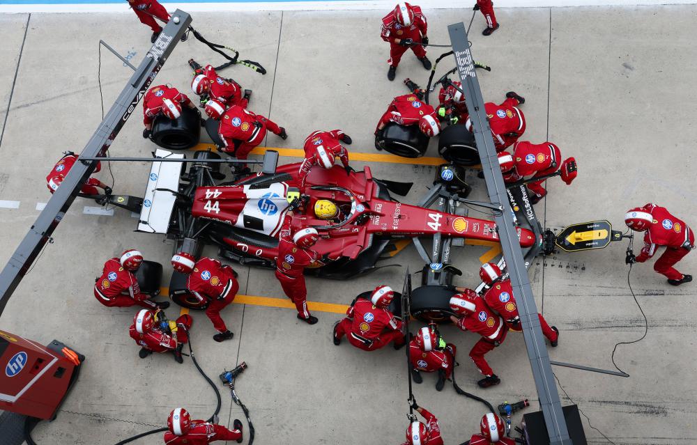 員因傷錯過 員因傷錯過