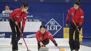 新加坡与中 新加坡与中